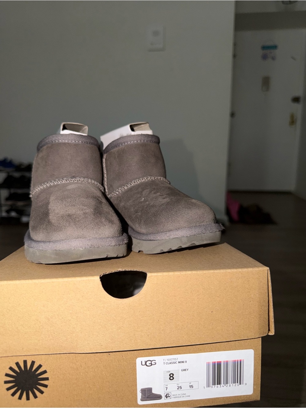UGG Classic Mini II Suede Boot - Grey (Toddler’s)